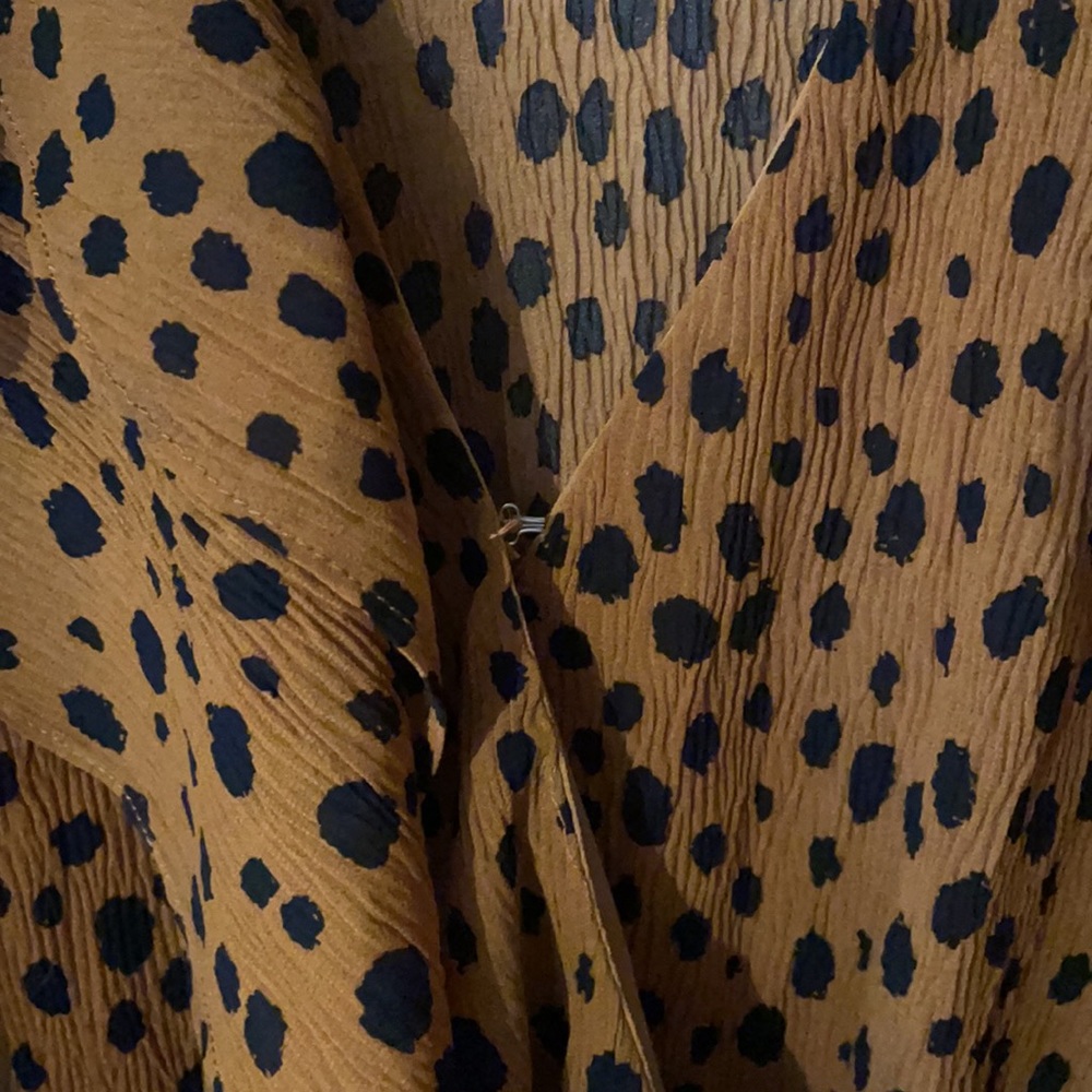 Leopard closure top - Picture 3 of 3
